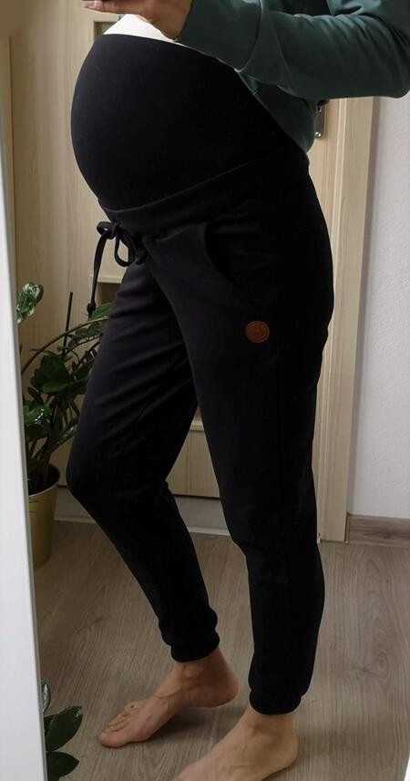 Těhotenské tepláky černé